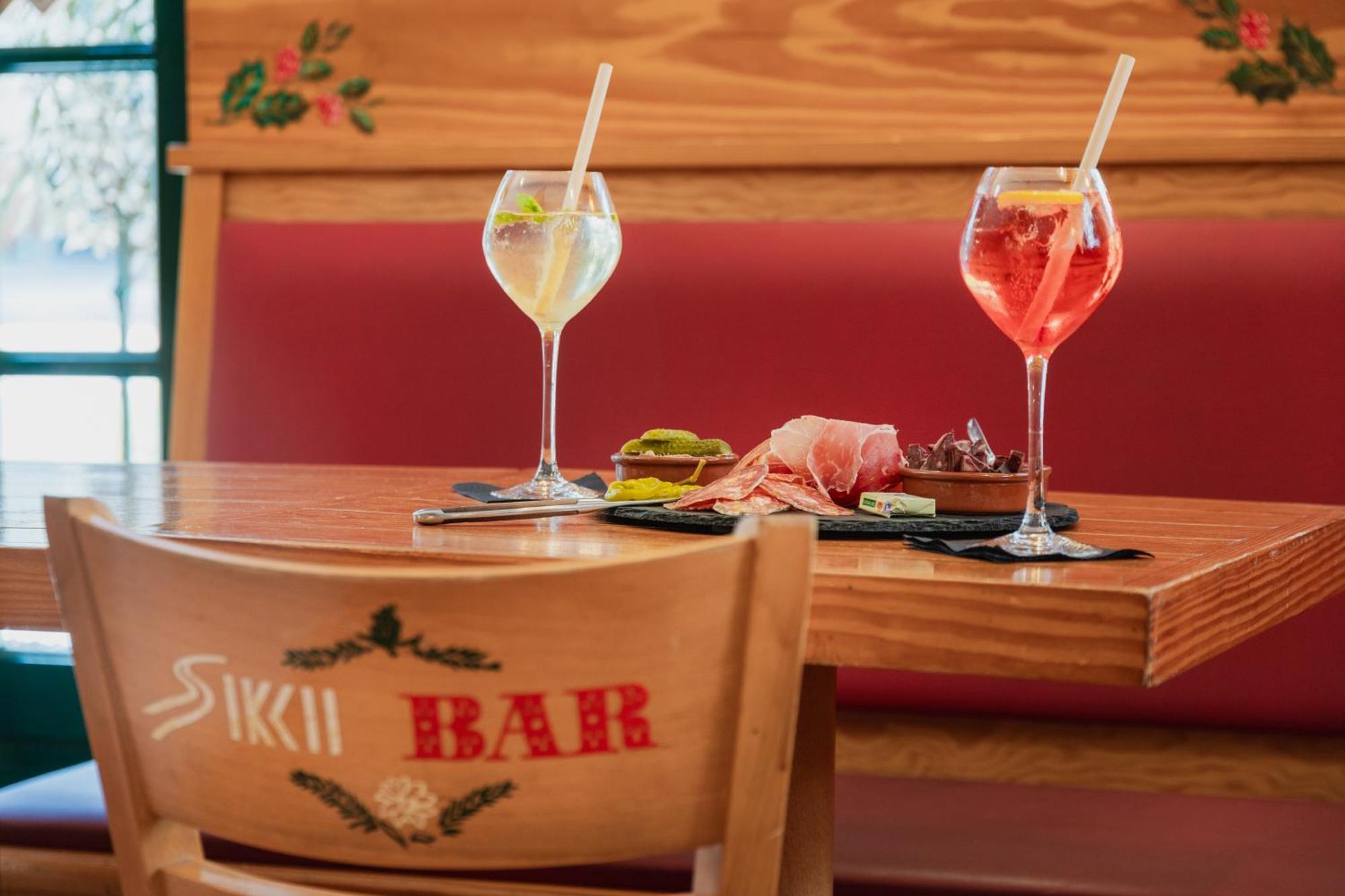 Hotel Le Bois Joli Cauterets Ngoại thất bức ảnh