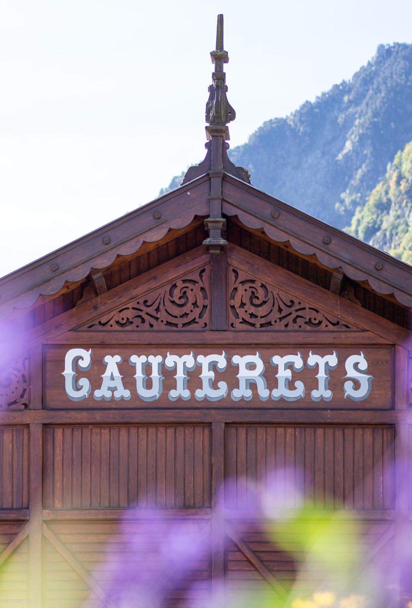 Hotel Le Bois Joli Cauterets Ngoại thất bức ảnh